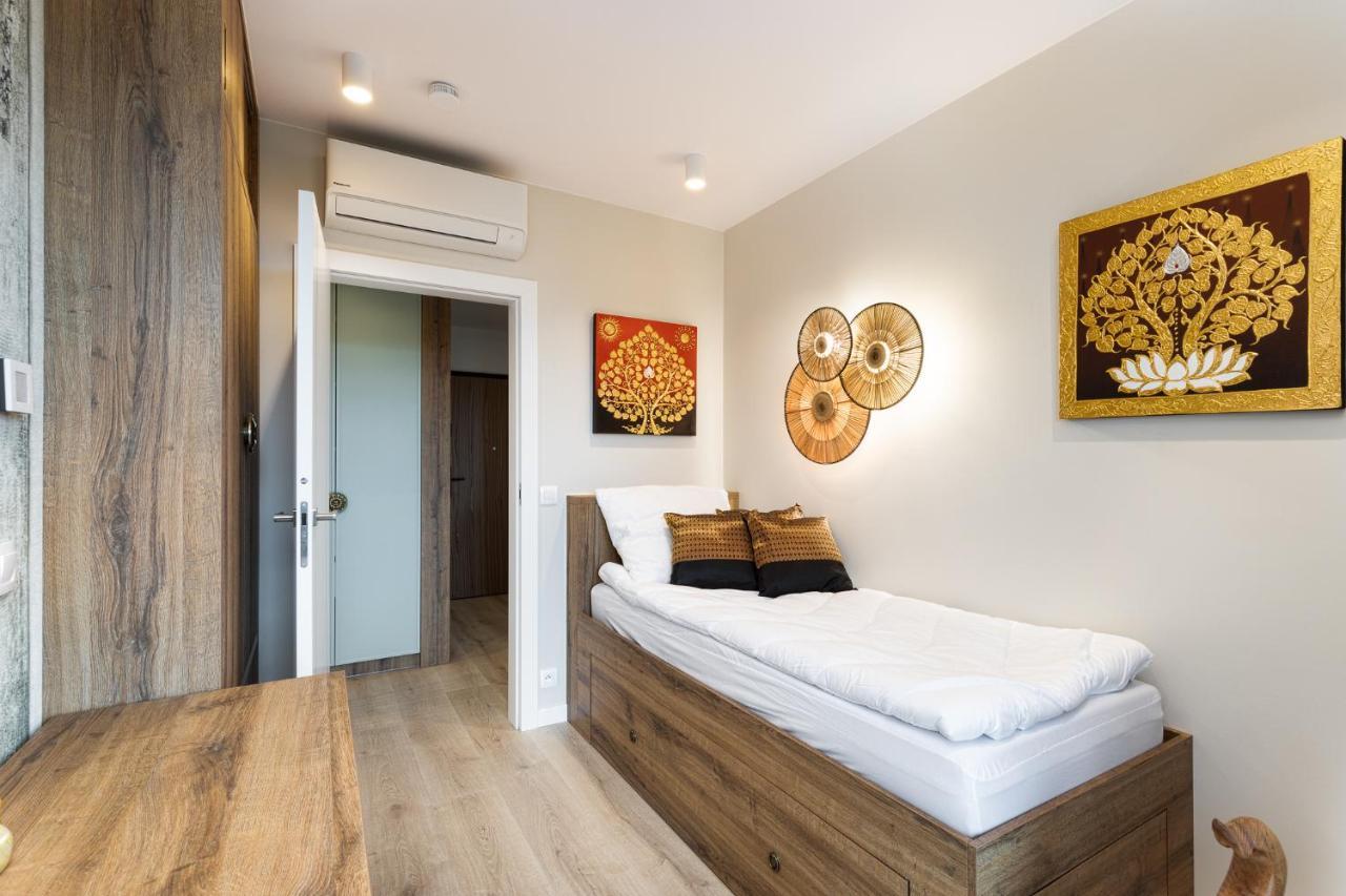 Araliya Apartamento Cracóvia Exterior foto